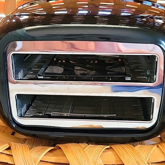 NHL⚡️TOASTER    TWO SLICE NHL ⚡️ LIGHTNING TEAM LOGO TOASTER, by PRO TOAST ELITE - Picture 6 of 13